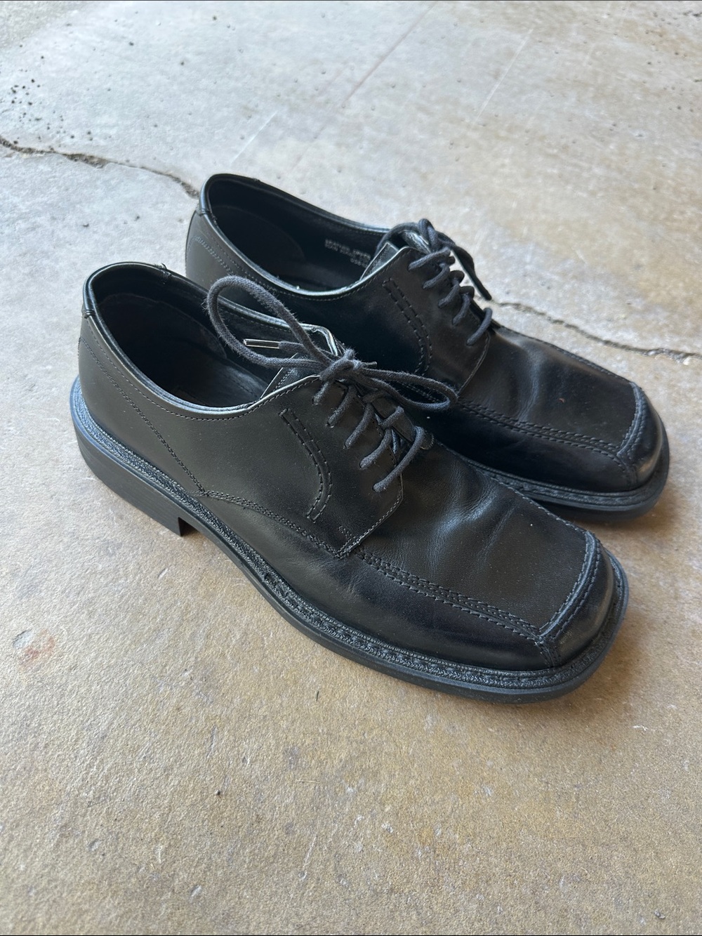 Bottesini Men's Black Leather Lace-Up Dress Shoes